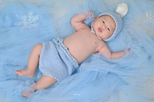 明港宝宝大哭不止